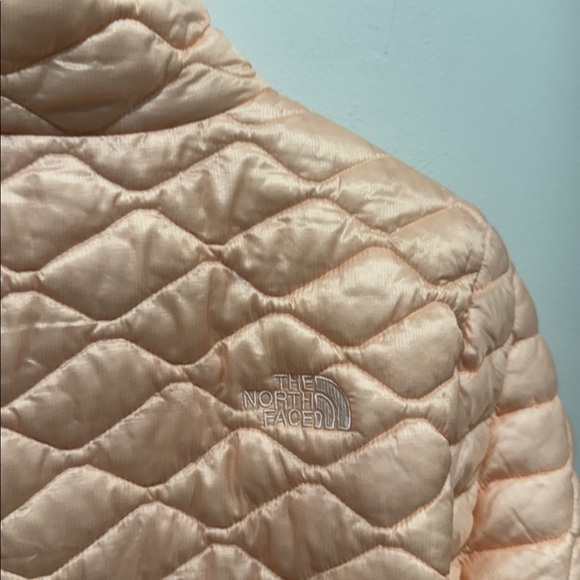 The North Face Thermoball Jacket - Picture 11 of 13